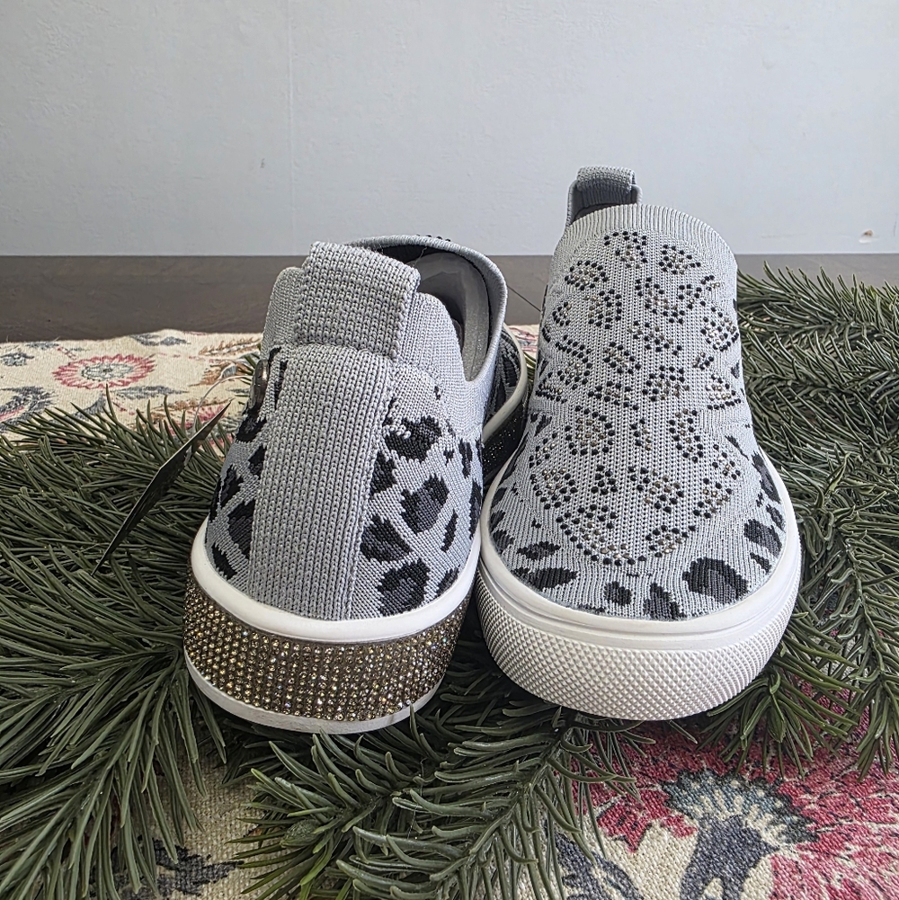 bernie mev. Women's Gardenia Slip-on Sneakers in Gray Leopard - Picture 3 of 5